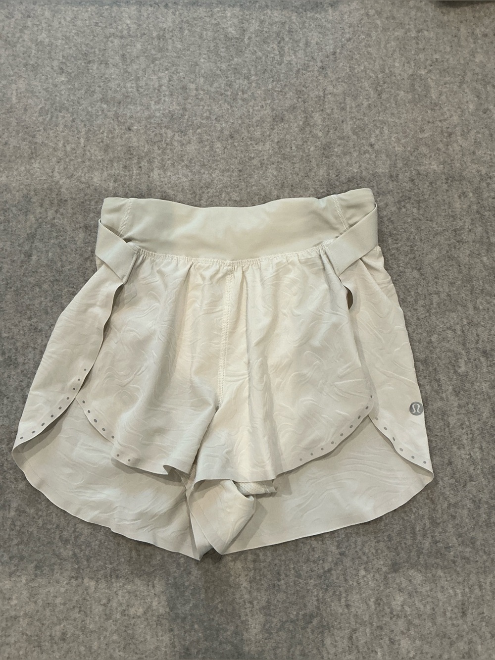 lululemon athletica Cream Wave-Print High-Rise Athletic Shorts
